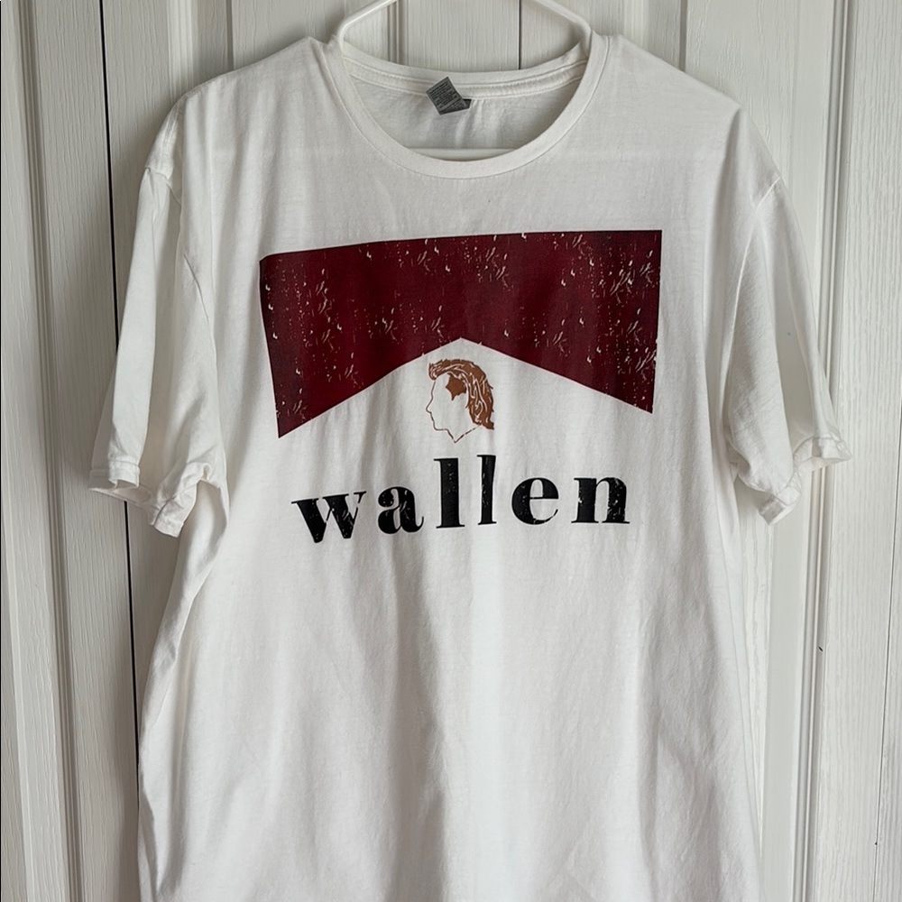 Morgan Walken Tee Shirt. Size XL